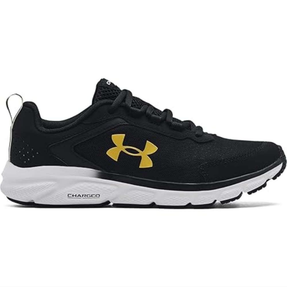 Under Armour Mens Black Sneakers with Gold Highlights Size 10